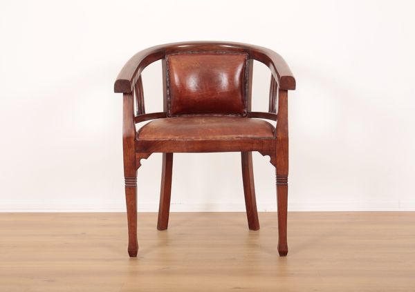 A MAHOGANY OCCASIONAL CHAIR