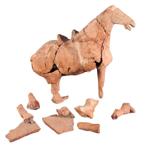 A CHINESE POTTERY FIGURE OF A HORSE