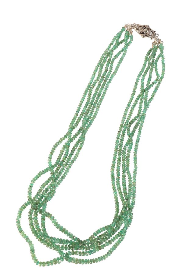 A MULTI-STRAND EMERALD BEAD NECKLACE