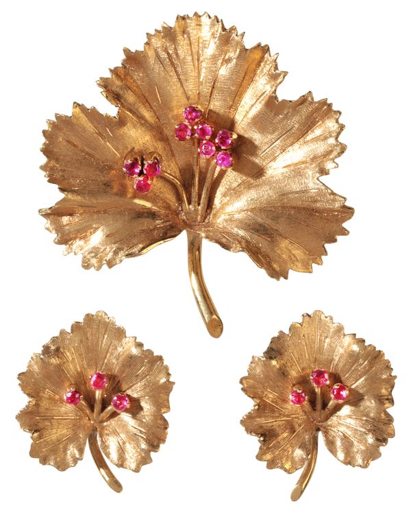 A VINTAGE RUBY LEAF BROOCH AND EARRING SUITE