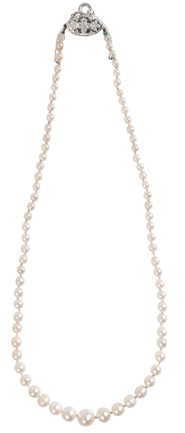 A PEARL AND DIAMOND NECKLACE