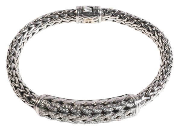 JOHN HARDY: A DIAMOND ICON BRACELET