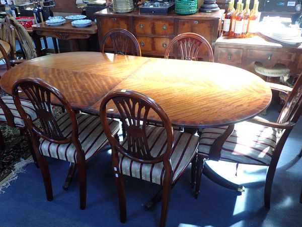 A BEVAN FUNNELL 'REPRODUX' MAHOGANY DINING SUITE