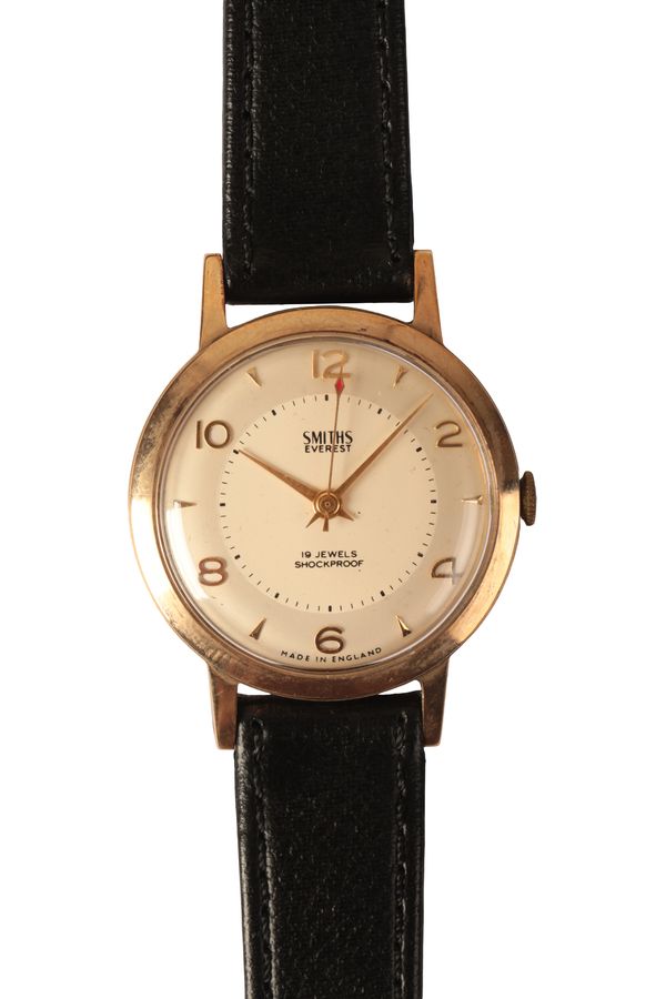 SMITHS EVEREST: A GENTLEMAN'S 9CT GOLD WRISTWATCH