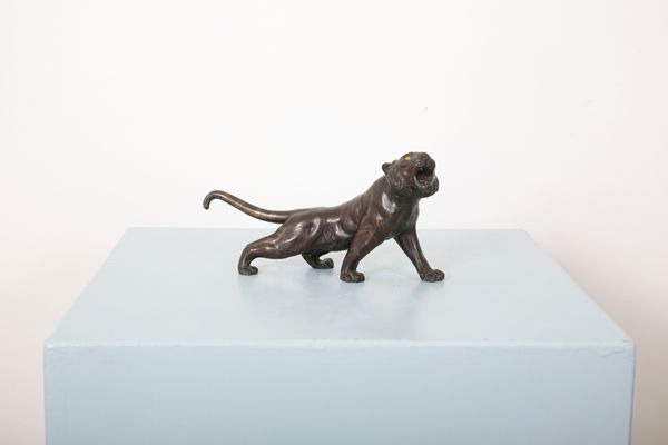 A MEIJI JAPANESE BRONZE SNARLING TIGER
