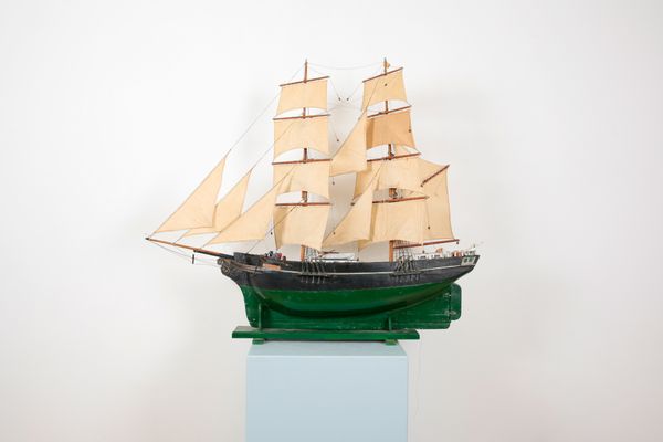 A LARGE MODEL OF THE 'UNION DOUGLAS' SHIP