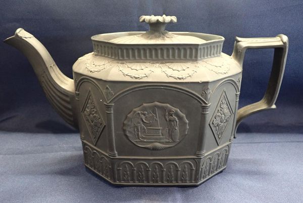 NELSON: A BLACK BASALT COMMEMORATIVE TEAPOT