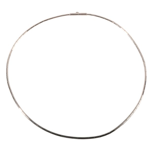 CARTIER: AN OMEGA CHOKER NECKLACE