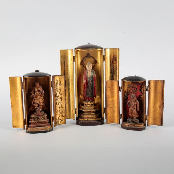 A GROUP OF THREE JAPANESE LACQUER ZUSHI