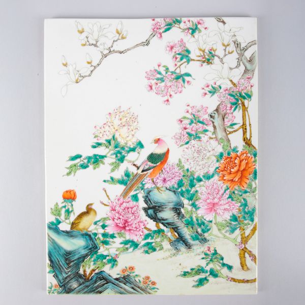A CHINESE PORCELAIN FAMILLE ROSE PLAQUE