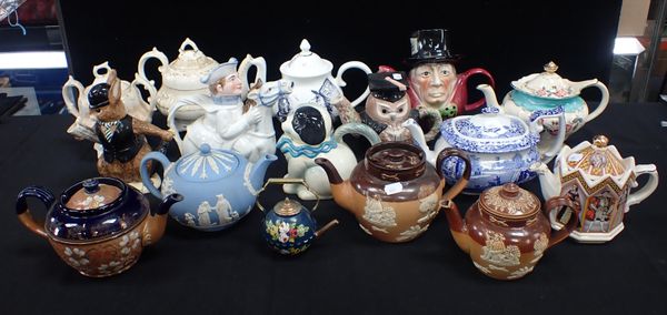 A COLLECTION OF TEAPOTS