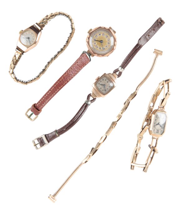 A 9CT GOLD WRISTWATCH