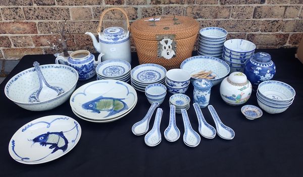 A QUANTITY OF RICE WARE DINNERWARE