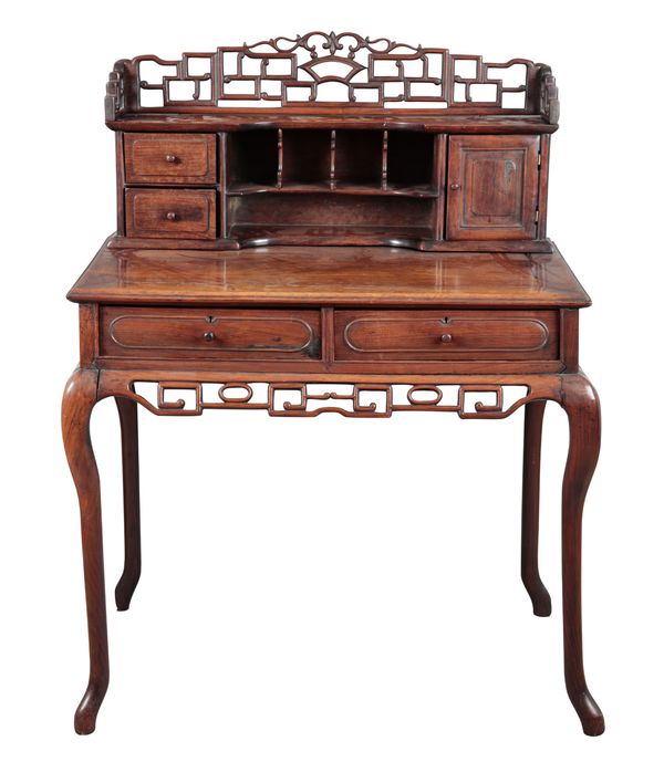 A CHINESE HONGMU DESK