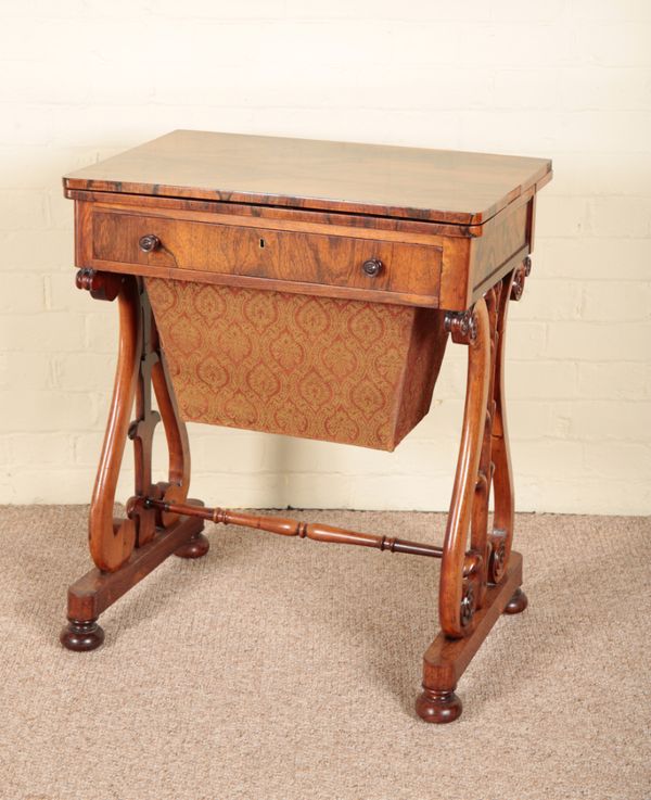 A VICTORIAN ROSEWOOD WORK TABLE