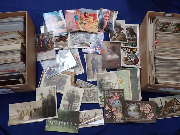 A COLLECTION OF MIXED SUBJECT POSTCARDS