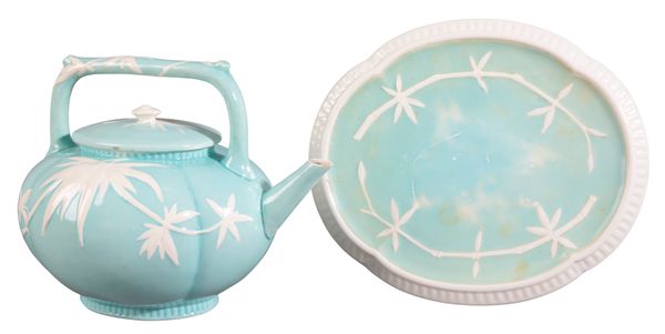 A WEDGWOOD POTTERY TEAPOT OF AESTHETIC DESIGN