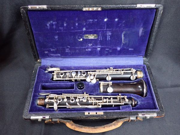 AN OBOE, BY LOUIS & Co, Ltd, CHELSEA, LONDON (CASED)