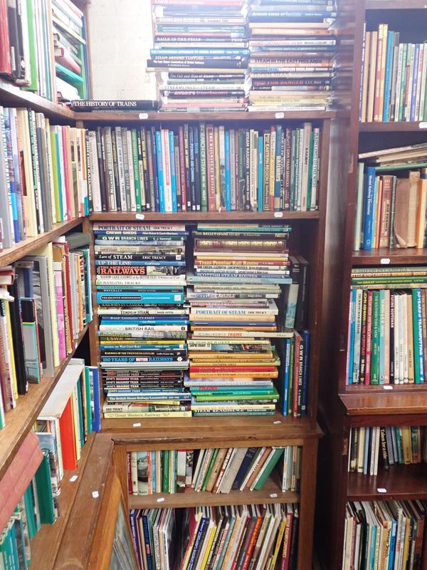 A LARGE COLLECTION OF RAILWAY BOOKS