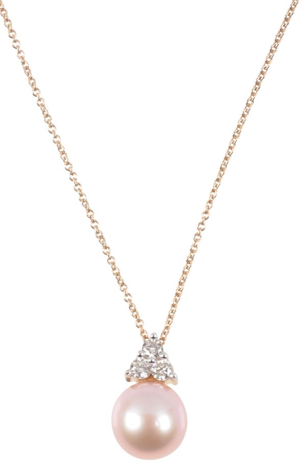 A CULTURED PEARL AND DIAMOND PENDANT NECKLACE