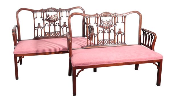 A PAIR OF CHINESE CHIPPENDALE STYLE MAHOGANY SETTEES