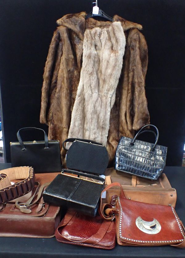 A COLLECTION OF VINTAGE HANDBAGS, OSPREY, BALLY