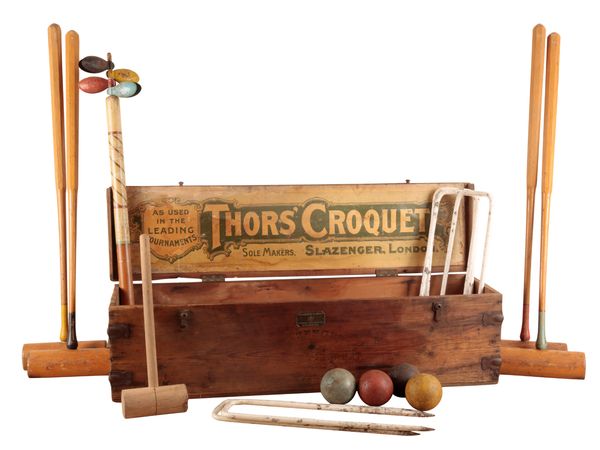 A VINTAGE CROQUET SET BY SLAZENGER & SONS, LONDON