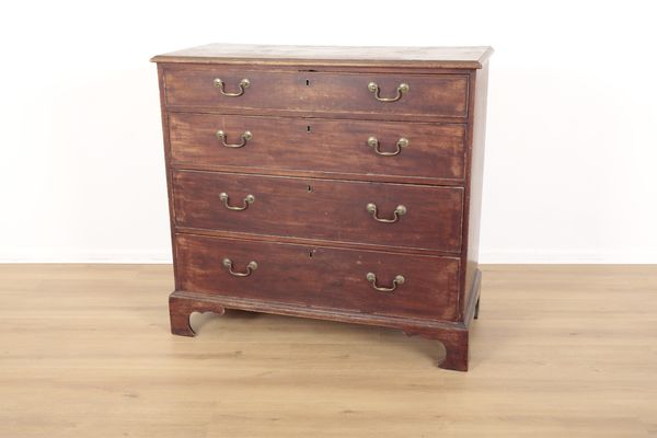 A GEORGE III MAHOGANY CHEST OF DRAWERS