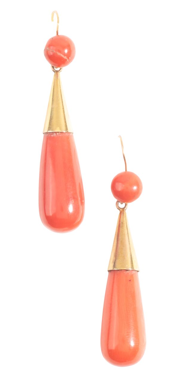 A VINTAGE PAIR OF CORAL DROP EARRINGS