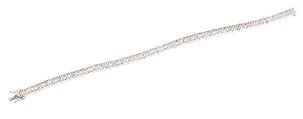 A DIAMOND LINE BRACELET