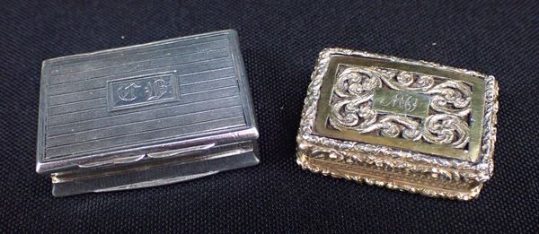 A SILVER VINAIGRETTE BY JOHN BETTRIDGE, BIRMINGHAM 1827