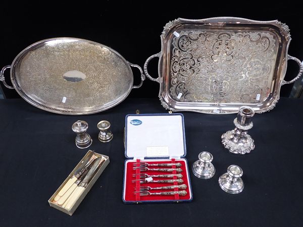 A PAIR OF SILVER CANDLESTICKS, A SET SILVER HANDLED PASTRY FORKS