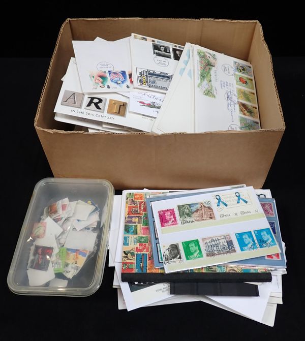 A COLLECTION OF STAMPS AND FIRST DAY COVERS