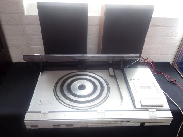 A BANG & OLUFSEN OF DENMARK  BEOCENTER 4600 STEREO