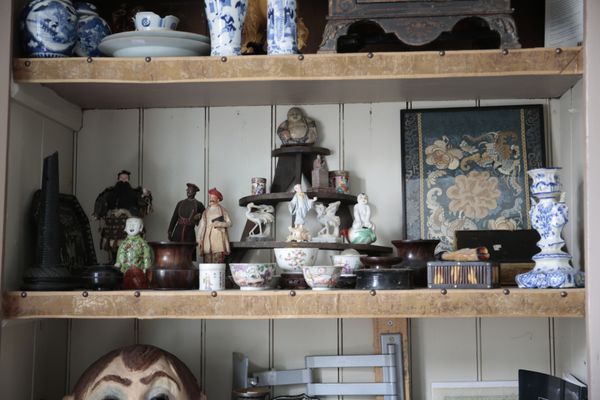 A LARGE COLLECTION OF ORIENTAL WORKS