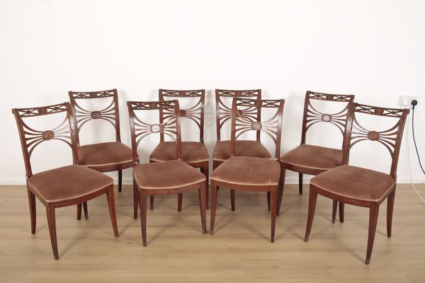 A SET OF EIGHT REGENCY MAHOGANY DINING CHAIRS