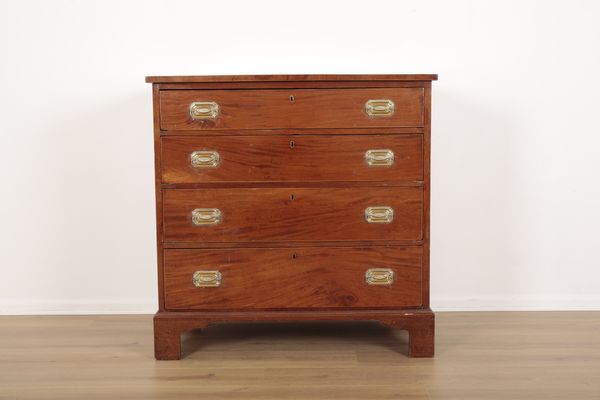 A GEORGE III MAHOGANY CHEST OF DRAWERS