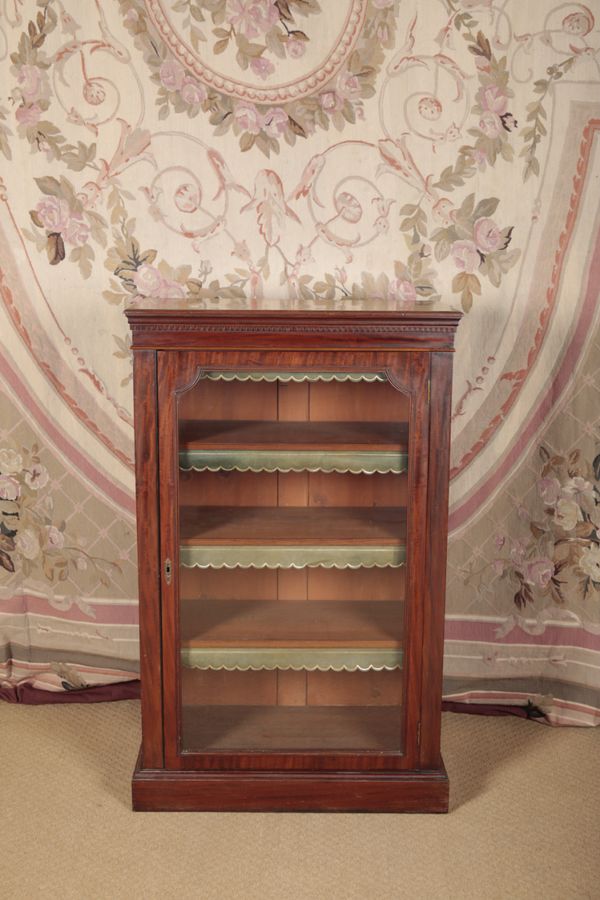 A LATE VICTORIAN MAHOGANY BOOKCASE