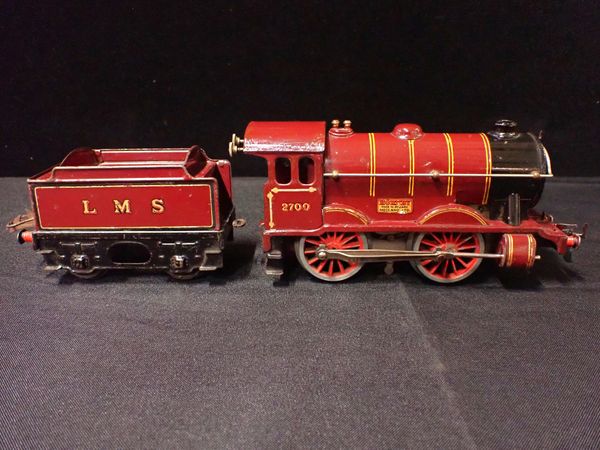 HORNBY 0 GAUGE No.1 SPECIAL 0-4-0 LOCOMOTIVE AND TENDER