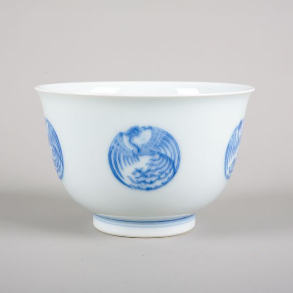 A CHINESE PORCELAIN BLUE AND WHITE 'PHOENIX MEDALLION' BOWL