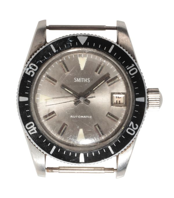 SMITHS: A STAINLESS STEEL DIVER'S WATCH