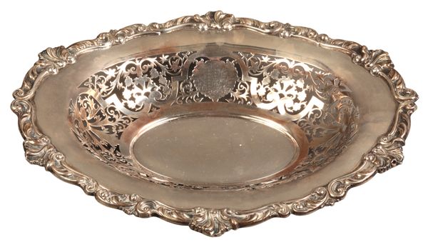 AN EDWARD VII SILVER OVAL BOWL