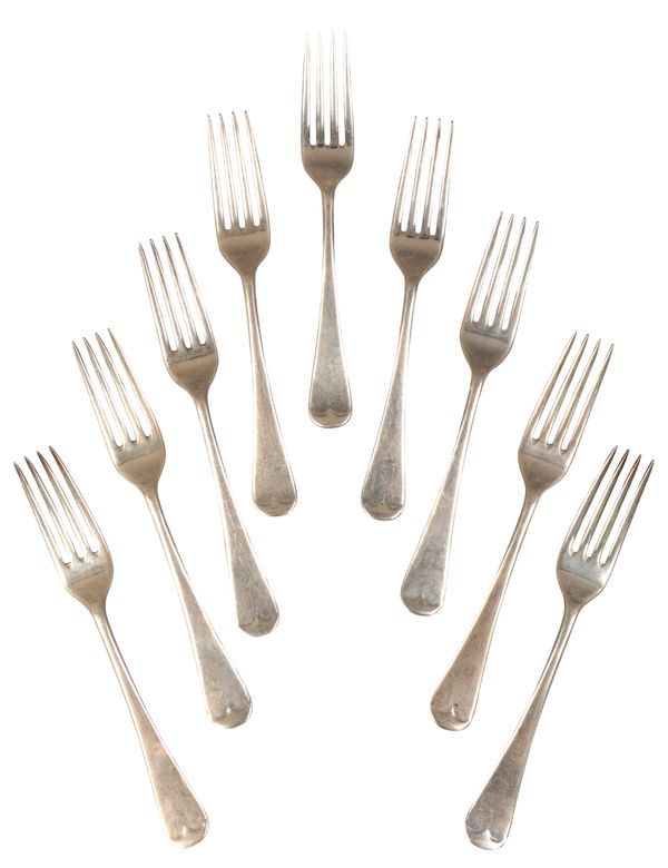 A SET OF NINE ELIZABETH II SILVER OLD ENGLISH PATTERN TABLE FORKS