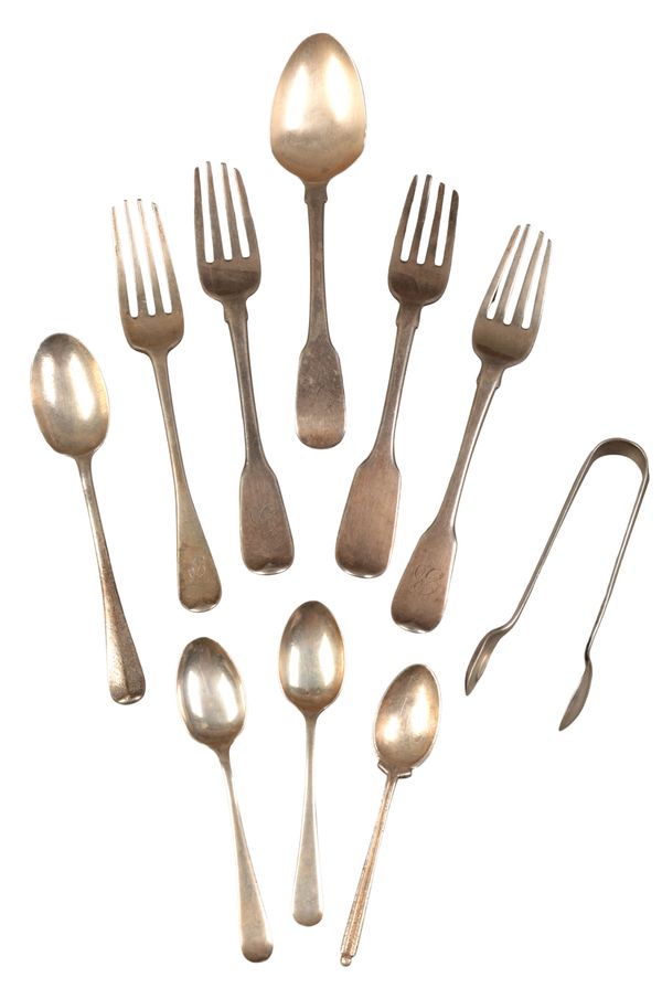 A COLLECTION OF 19TH AND 20TH CENTURY SILVER FLATWARE