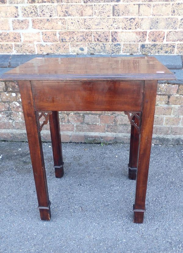 A GEORGE III STYLE MAHOGANY RECTANGULAR OCCASIONAL TABLE