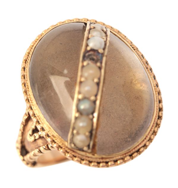 AN ANTIQUE ROCK CRYSTAL AND PEARL RING