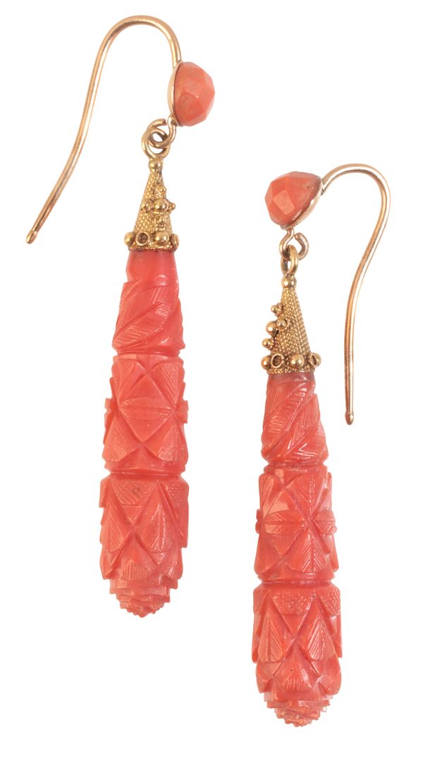 A PAIR OF CORAL DROP EARRINGS