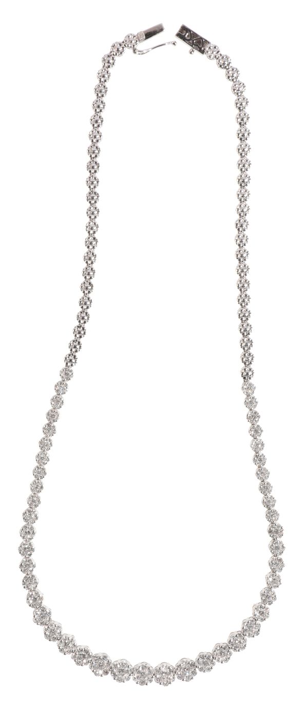 A DIAMOND CLUSTER RIVIÈRE NECKLACE