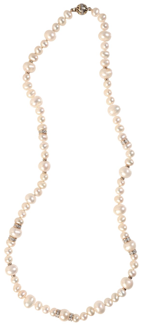 A PEARL AND DIAMOND NECKLACE