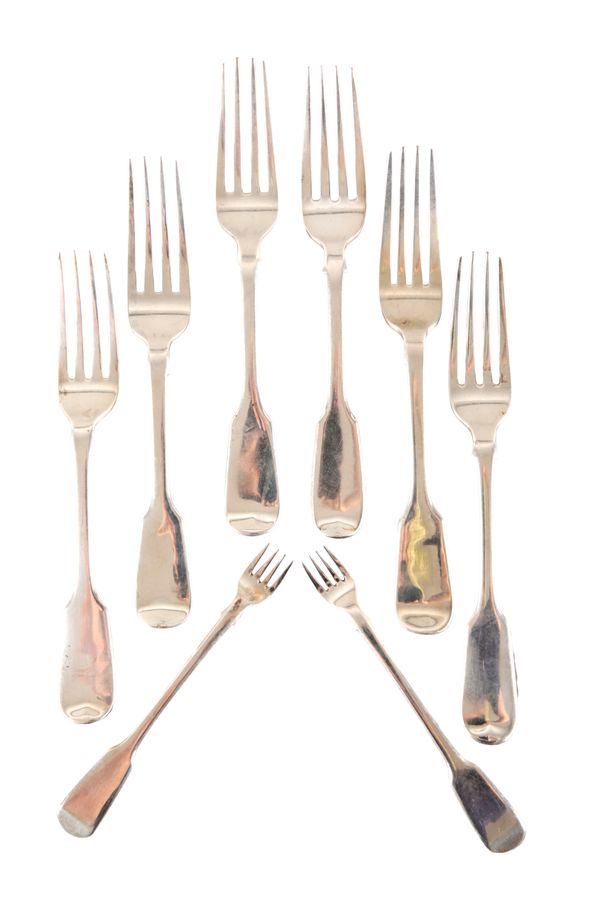 SIX VICTORIAN SILVER FIDDLE PATTERN DESSERT FORKS